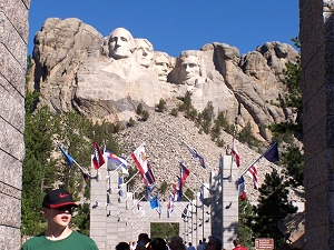 Retirement RVing Mt. Rushmore 